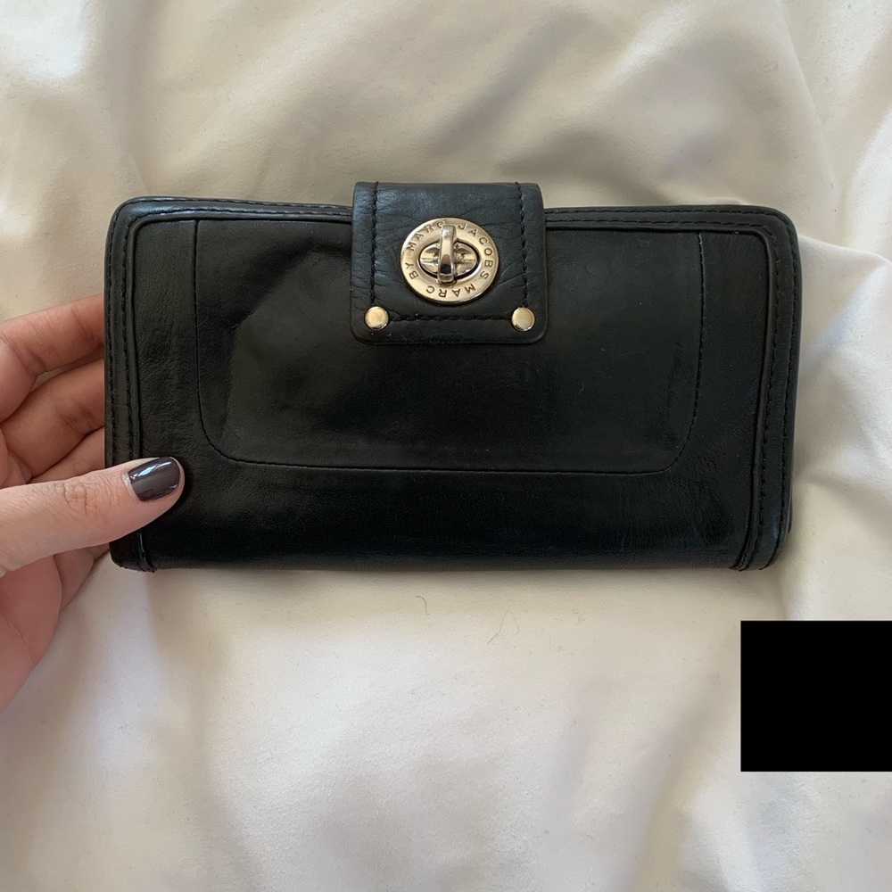 Black Marc Jacobs wallet